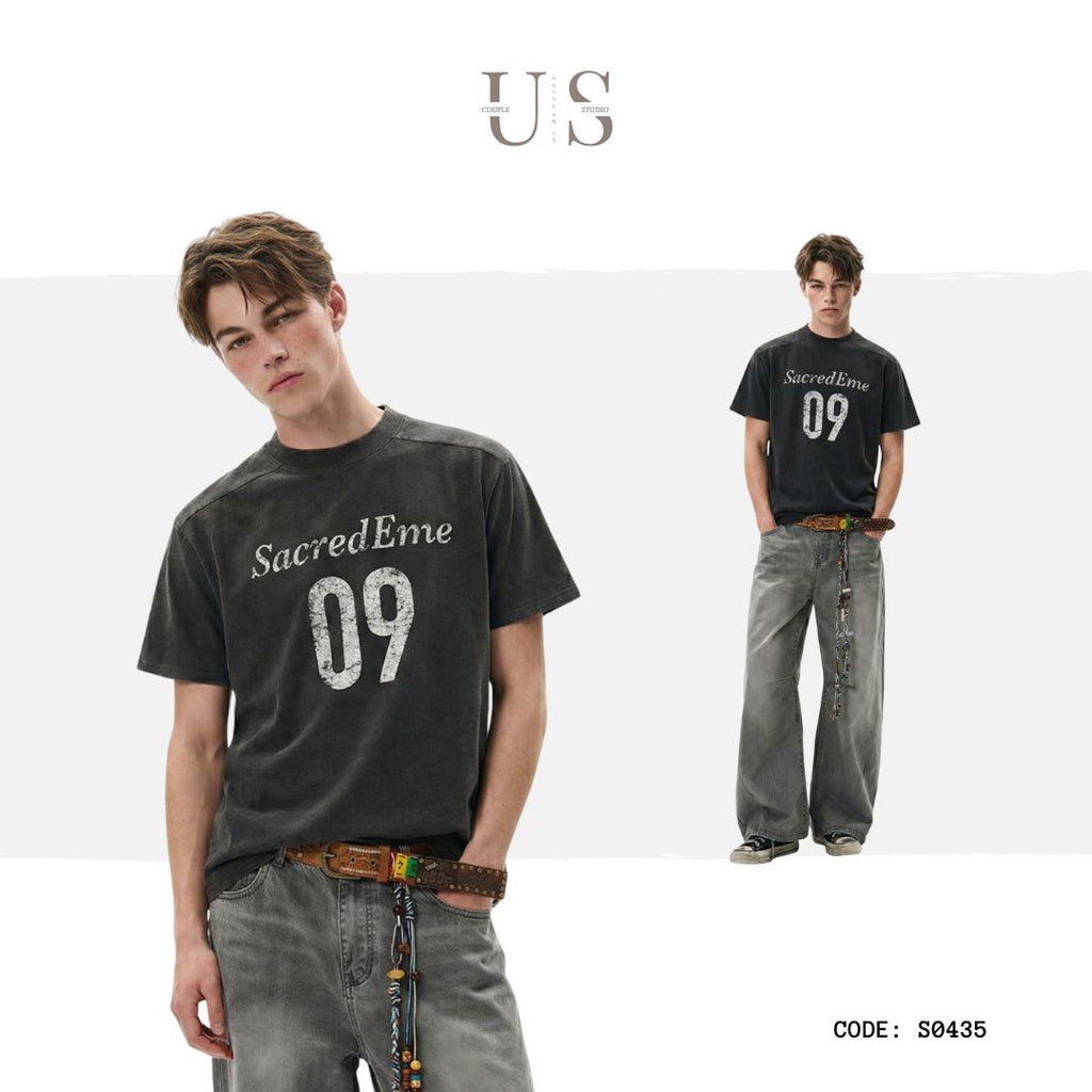 S0435 American Retro Washed Distressed Print Crew Neck Design Oversized Straight Shoulder Boxyfit Short Sleeve T-Shirt
