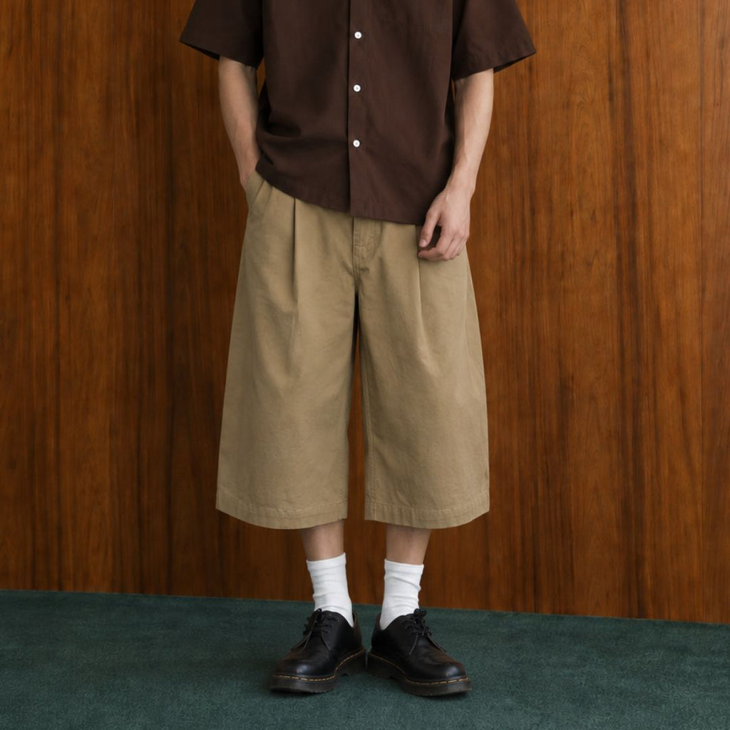 LK008 Arc Wide Shorts