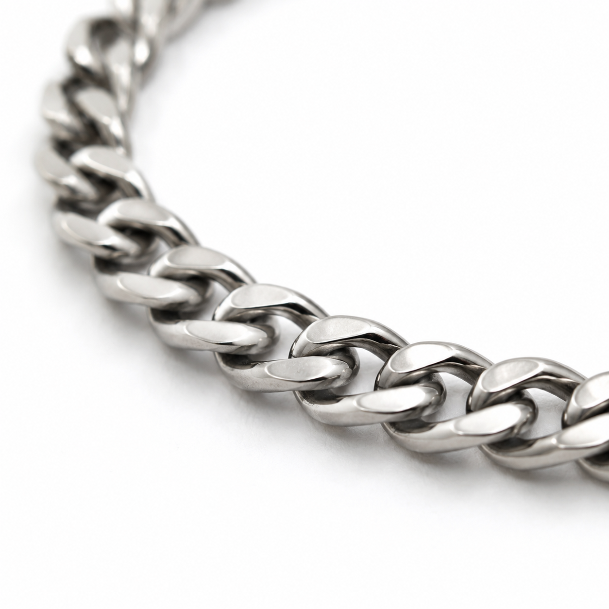 N004 Dual Frame Cuban Chain