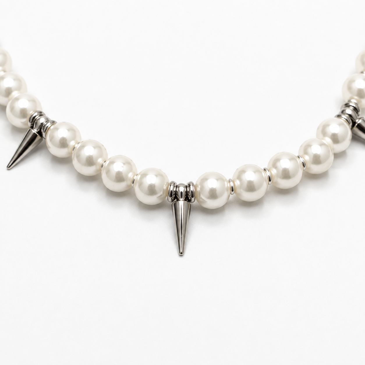 N005 Soft Riot Pearl Necklace