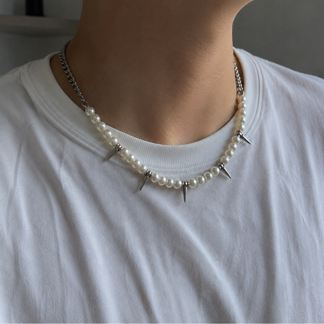 N005 Soft Riot Pearl Necklace