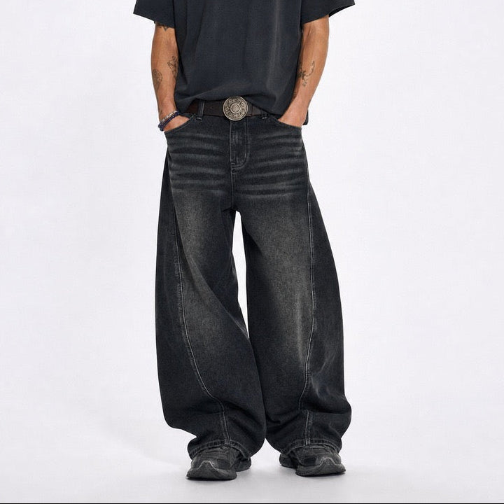 P0242 American Vintage-Style Washed Distressed Curved-Cut Whiskering Jeans