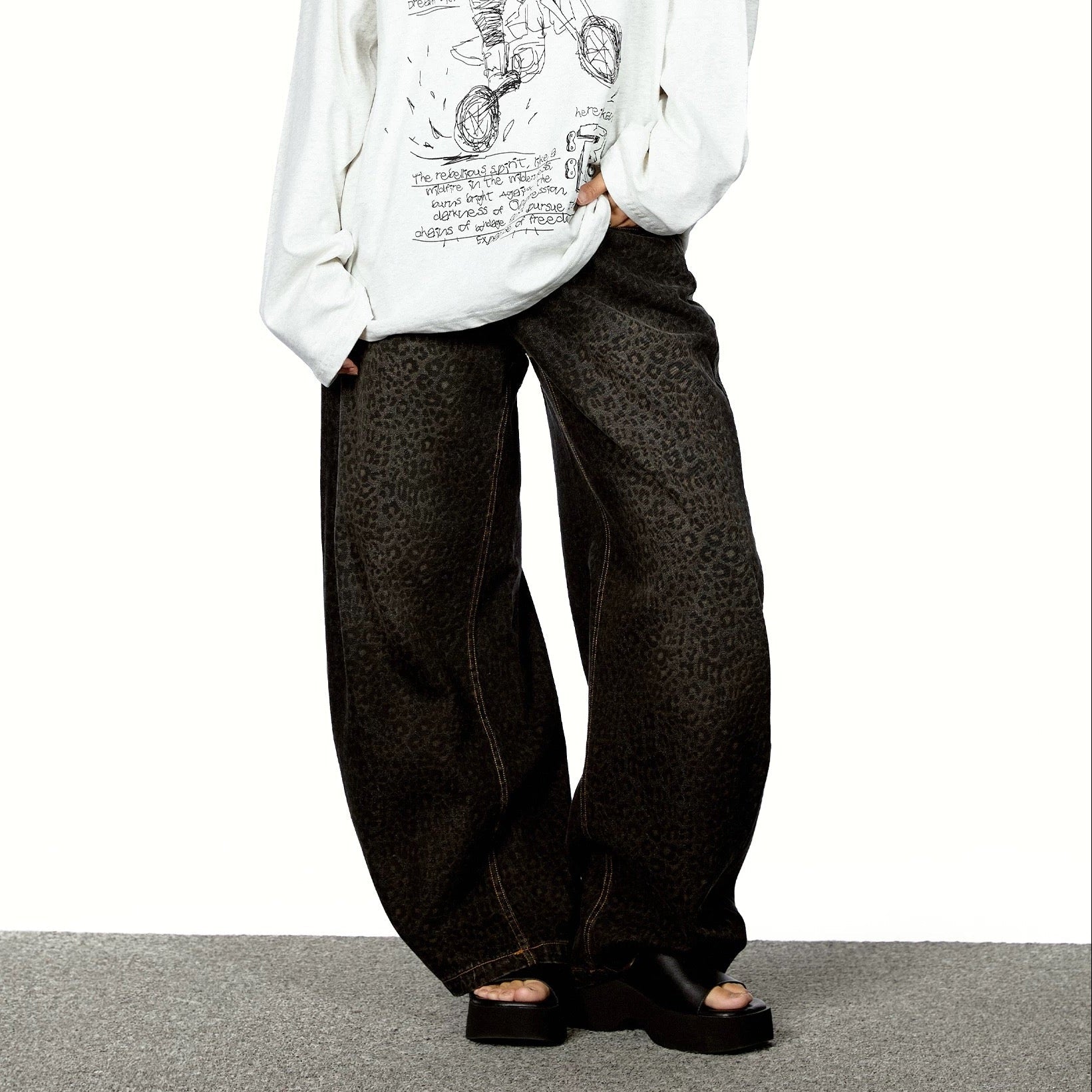 P0189 American Street Style Leopard Print Loose-fitting Jeans