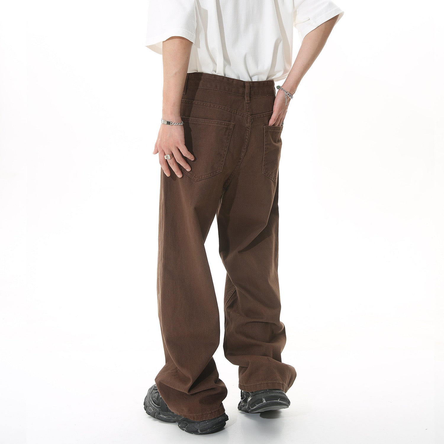 P0020 Straight Fit Loose Simple Jeans